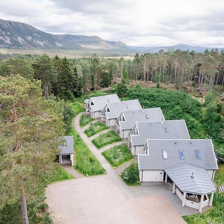 Golden Eagle Lodge Kingussie Exterior foto